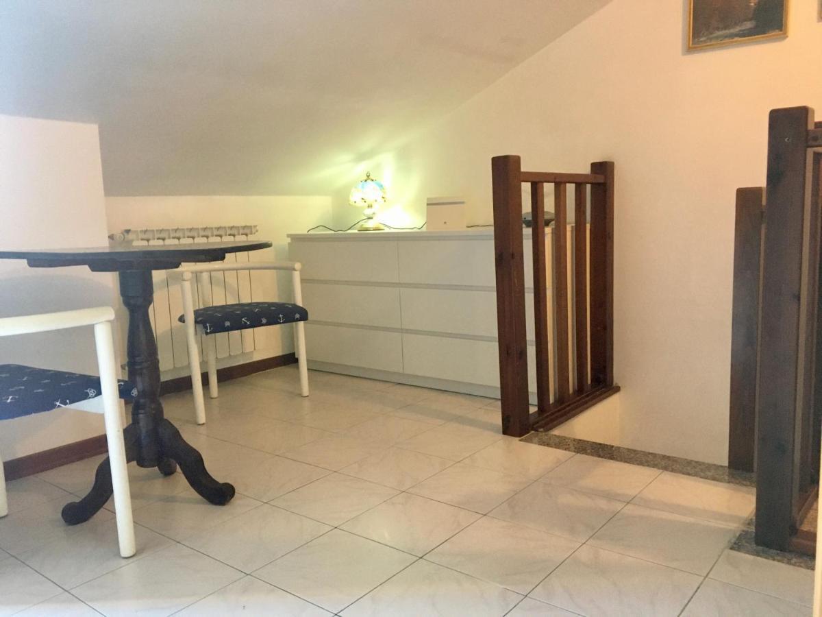 Appartamento - Terrazzo Vivibile Vista Mare, Wi-Fi Gratuito Vallecrosia Extérieur photo
