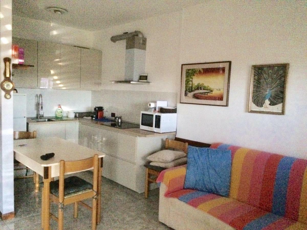 Appartamento - Terrazzo Vivibile Vista Mare, Wi-Fi Gratuito Vallecrosia Extérieur photo